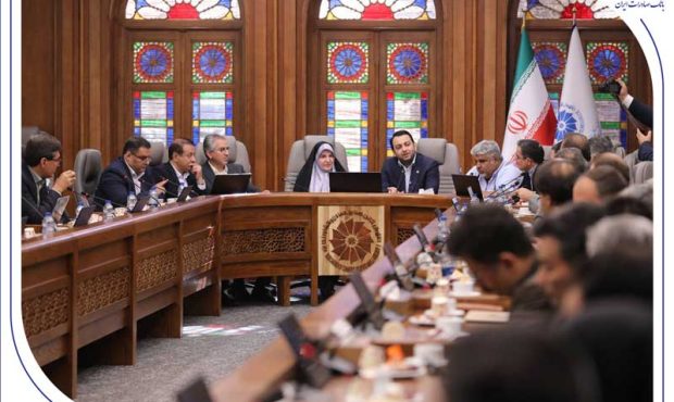 بانک صادرات ایران با روشهای نوین تأمین مالی، گره تولید را باز میکند