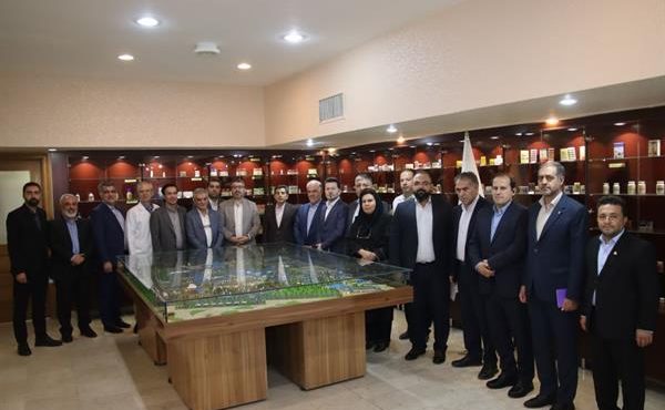 دستور مدیرعامل هلدینگ آینده پویا برای تشکیل “معاونت صادرات” در شفادارو