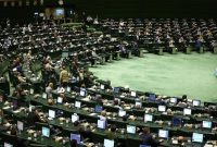 ابهام در حذف یارانه خانوارها؛ انتقاد نمایندگان از گرانی مرغ و سوءمدیریت اقتصادی