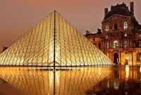 «لوور» به‌دنبال اعتصاب کارکنان تعطیل شد