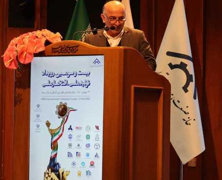 مدیرعامل بیمه دی: صنعت بیمه آماده حمایت ویژه از تولیدکنندگان است