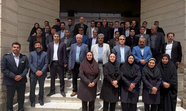 تبیین مسیر تازه در نشست مدیران کرمان