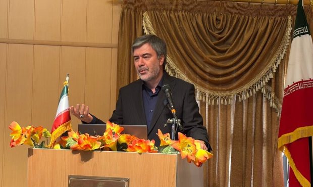 مشتری مداری اولویت بیمه ایران