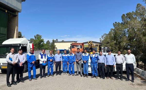 گرامیداشت روز ایمنی حمل و نقل با رویكرد ارتقای ایمنی در شركت فولاد امیركبیر كاشان