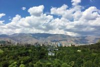 کاهش دمای تهران در روزهای آینده/ وزش باد شدید در راه پایتخت
