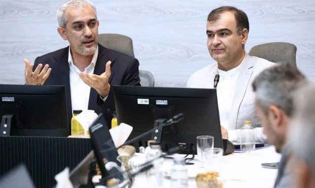 صنعت بیمه باید در بازسازی و نوسازی اقتصاد پیشرو باشد