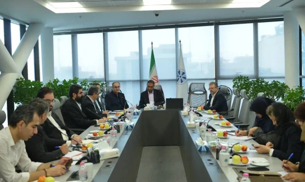 حضور نمایندگان منطقه آزاد شهر فرودگاهی در نشست اتاق بازرگانی تهران