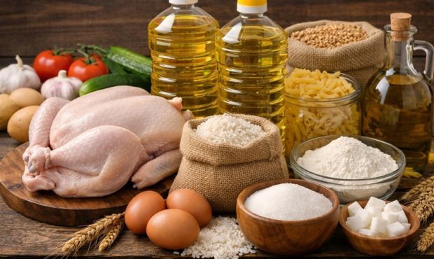 موجودی کالاهای اساسی بیش از نیاز ذخیرهای است